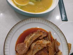 -渝悦情·新派川菜(建国门店)