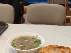 -一头牛馅饼店总店(卫工街店)