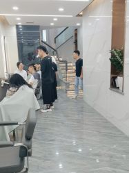 点击看大图 -七分屋LA·烫发·染发·剪发