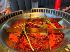 -辣伍鲜毛肚老火锅(元一店)