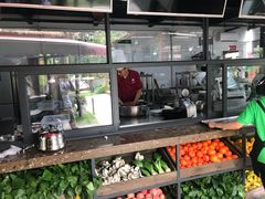 -二荆条·蜀鲜汇城市森林火锅