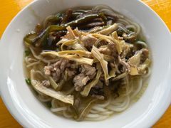 -帐篷客·溪龙茶谷度假酒店