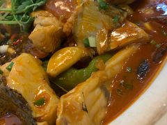 -魏铭鱼头捞饭(晋阳路店)