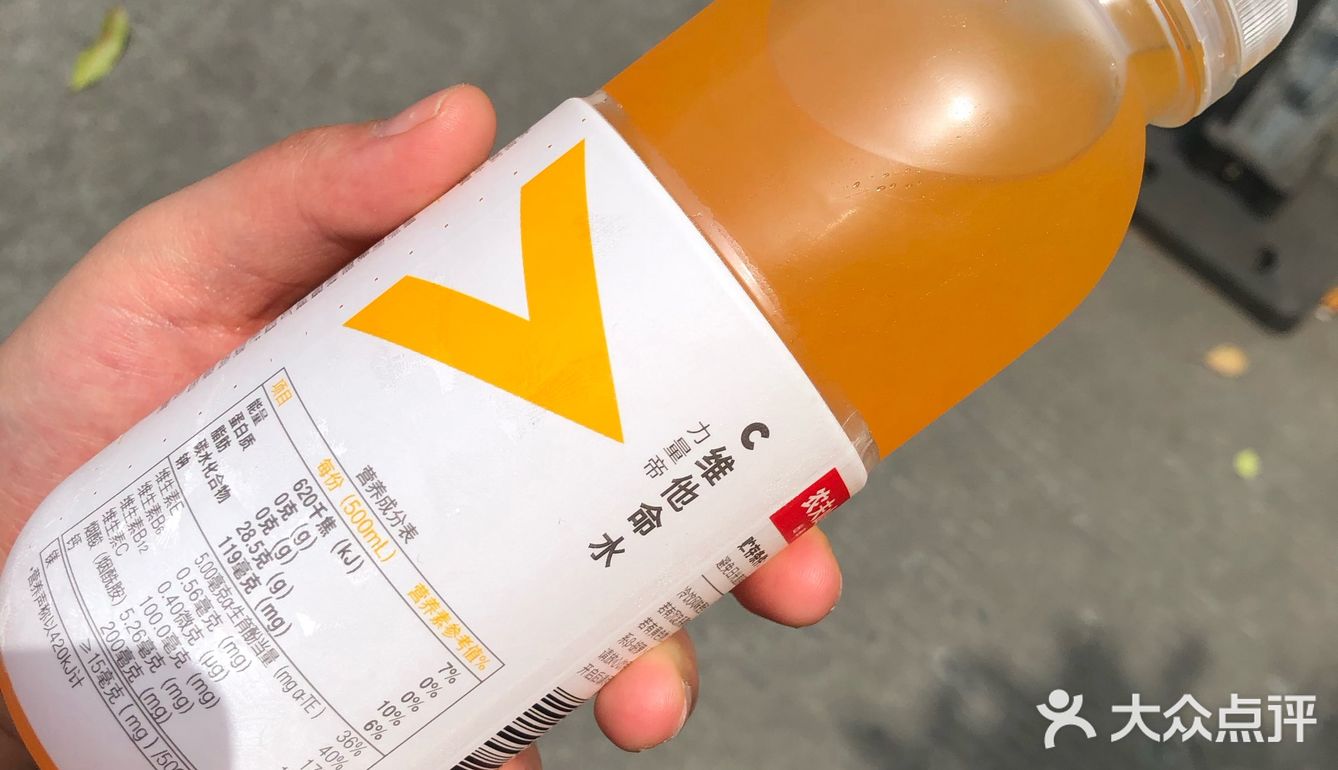 酸奶口味，但是草莓味很淡