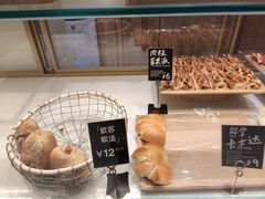 -分子跳动鲜活面包(五一大道店)