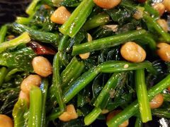 果仁菠菜-味纯私房菜江湖菜·烧烤.羊蝎子(卡尔店)