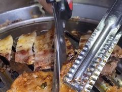 -哈哈碳都·牛肋条无限自助烤肉(台江万达店)