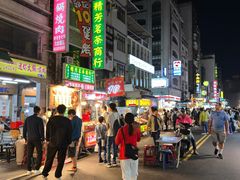 -六合夜市