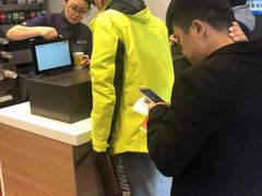 -麦当劳(百联西郊购物中心店)