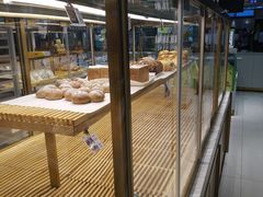 面包甜点陈列柜-皇后西斯汀饼店(文化路店)