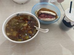 -邢老三肉丸胡辣汤腊牛肉夹馍(华阴分店)