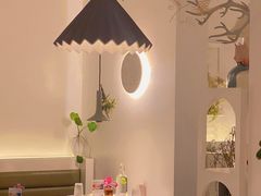 -春树下·树屋花房西餐厅(罍街AS1980店)