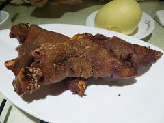 猪手-眷江南之小蓝鲸(王府大街店)