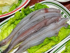 -四囍码头海鲜烧烤自助火锅(外滩南京东路悦荟广场店)