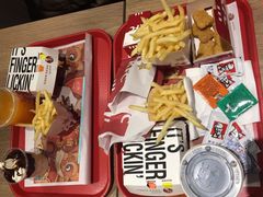 -肯德基(珠峰店)