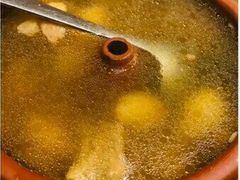 汽锅鸡-小厨子私房菜·云南美食店