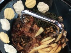-缘福乡村铁锅炖民宿(八达岭店)