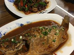 -缘来聚·徽菜名店(黄山宏村店)