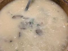 干贝排骨粥-粤仔湾砂锅粥(广益哥伦布店)