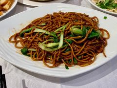 -品悦酒店(三林古镇店)
