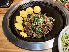 -锅老头海鲜铁锅炖