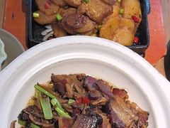 -九锅一堂酸菜鱼(万达广场店)
