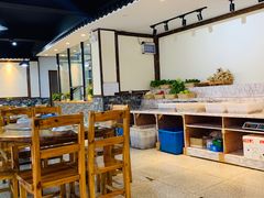 大堂-十二道丰味·徐州土菜·烧烤(何山路店)