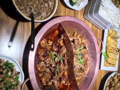 -成老灶火锅鸡·自选烧烤(汇君城店)