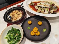 -鱼痴渔醉·食鲜集(青山江滩店)