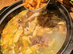 -一朵菌·野生菌探索家火锅(南亚店)
