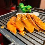 一家居酒屋 最好吃的竟然是火腿（不是一家店啦！）