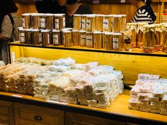 面包甜点陈列柜-百饼园(南后街店)