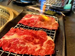 -铭牛烧肉·和牛海鲜自助(高新月牙湖店)
