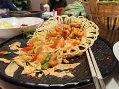 -泓历皇朝酒店(东亭店)