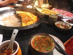 -味蜀吾正宗川味老火锅(横店店)