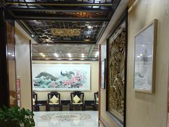 -皇宫大酒店