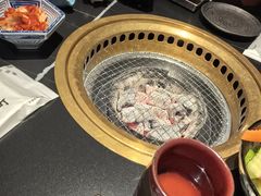 -山川小町·极番烧肉(新地假日广场店)