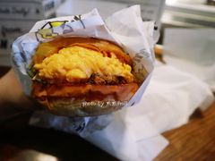 -芳婆糕团店(王府大街店)