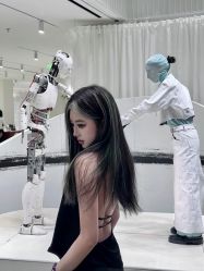 -+奈造型设计