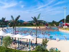 -汤山欢乐雪世界