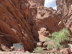 -天山神秘大峡谷