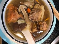 -阿鹏故事野生菌火锅(古城店)