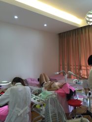 -成都苗方清颜专业祛痘