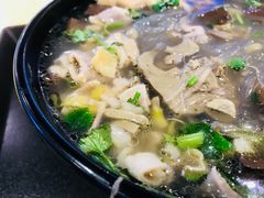 -回味鸭血粉丝汤(新城市广场店)