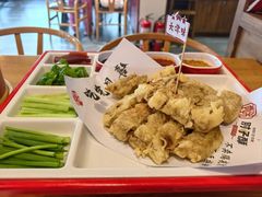 -肘子酥·天津菜·特色捞面(德云社店)
