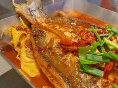 -鸣记脆皮烤鱼·海鲜烤鱼(马栏店)