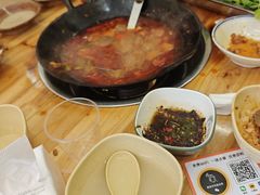 -黔老锅地摊火锅(盐务街店)