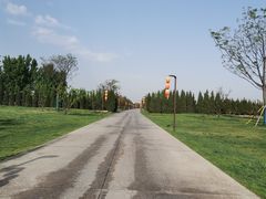 -汉长安城未央宫国家考古遗址公园