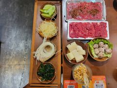 -黔有有贵州酸汤夺夺粉火锅(五味十字店)