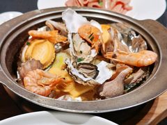 石锅原汁海鲜汇-鲁采LU STYLE(新天地店)